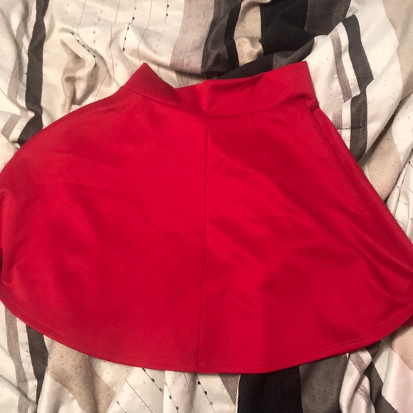 Skater skirt - Picture 1 of 1